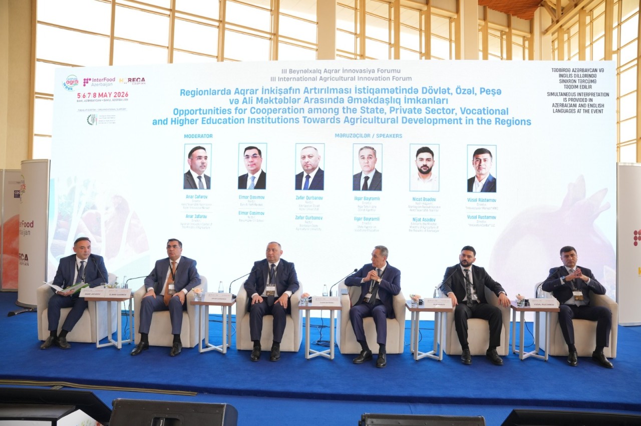 ADAU-nun rektoru beynəlxalq aqrar innovasiya platformasında çıxış edib - FOTOLAR